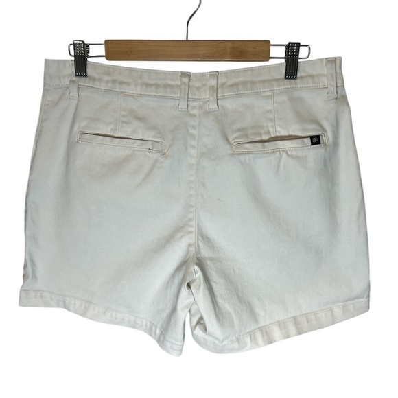 Women's Banana Republic Cream Chino High Rise Shorts Sz 14 - Picture 3 of 5